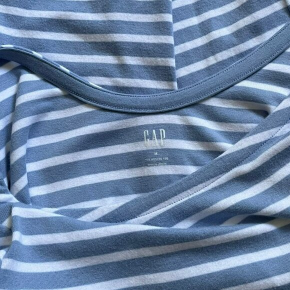 GAP Blue White Striped Scoop Back Mid-Sleeve Top Women's Size M - Picture 3 of 4